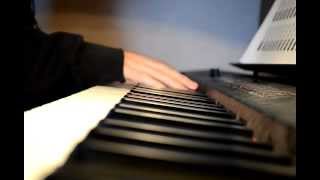 Kavinsky - Nightcall - Drive Movie Soundtrack - Piano Cover chords