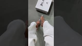 Luxury Designer Elegant Closed Toe Silver High Heels Pumps screenshot 3