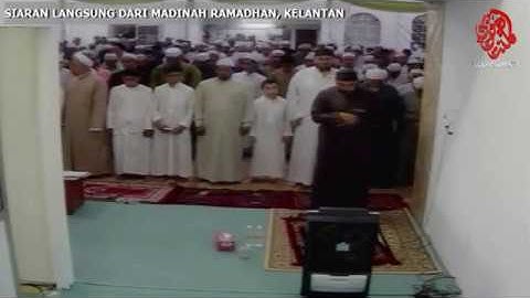 خواتيم التحريم وفواتح الملك للقارئ الشيخ هشام عبد الباري من صلاة التراويح رمضان 1438