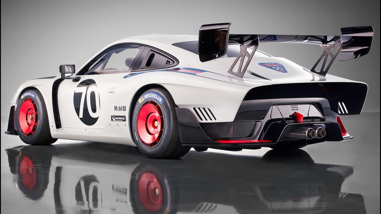 Porsche 935 - High-Performance Race Car