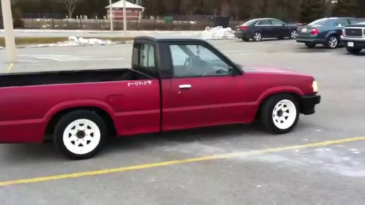 1991 Mazda B2200 Idle Walk Around Wind Noise Youtube
