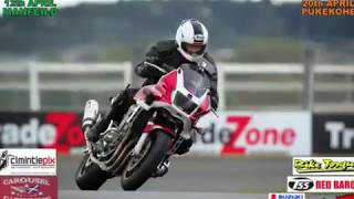 Honda CB1300 street bike chasing Ducati sport bikes. FEILDING NZ
