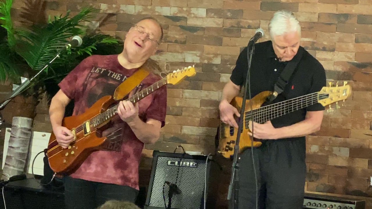 Bookends Band at Brewski's Kid Charlemagne YouTube