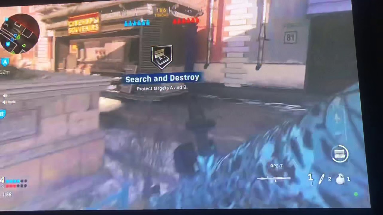 Modern warfare. Triple RPG Spawn kill .