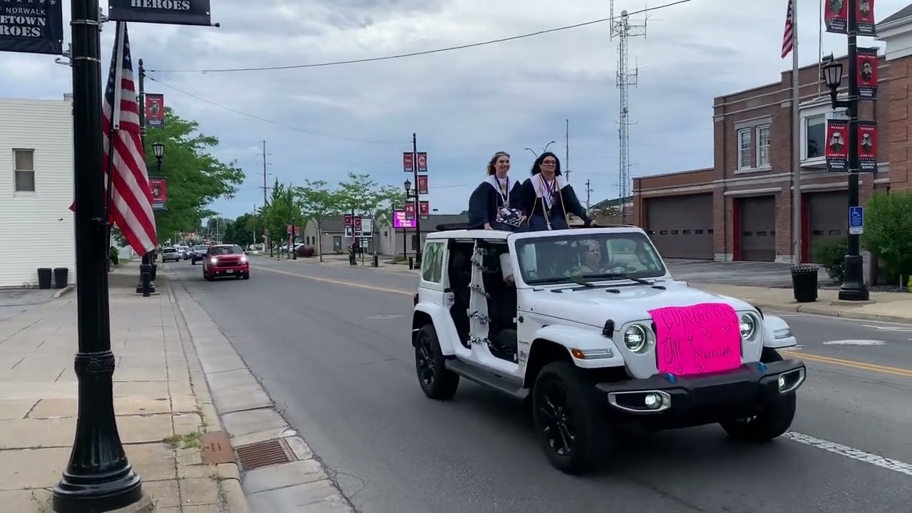 2024 Norwalk High School graduation parade