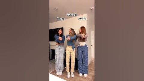 IMPOSSIBLE Hand Challenge! 👀🤝😱 | Triple Charm #Shorts
