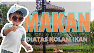 LESEHAN TENGAH SAWAH MAKANNYA DIATAS KOLAM IKAN!! | REKOMENDASI TEMPAT MAKAN DI MATARAM LOMBOK