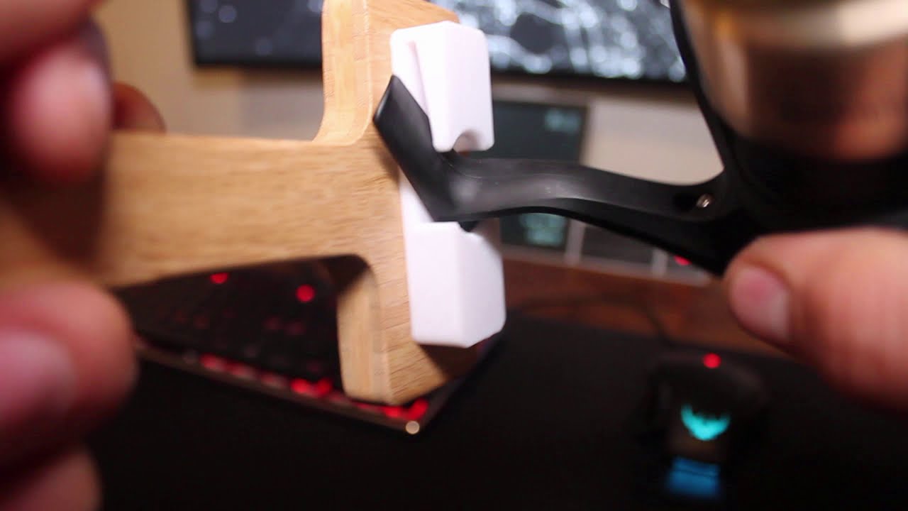 3D Printed Fishing Reel Wall Mount