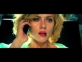 Lucy (Scarlett Johansson) wird sich ihrer 'Entmenschlichung' bewusst