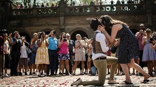 Celebrity Jess and Lauren's Central Park Flashmob Proposal Wealth