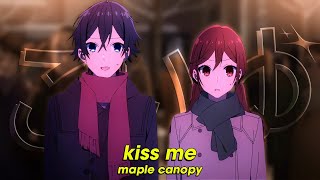 Kiss Me  Maple Canopy s