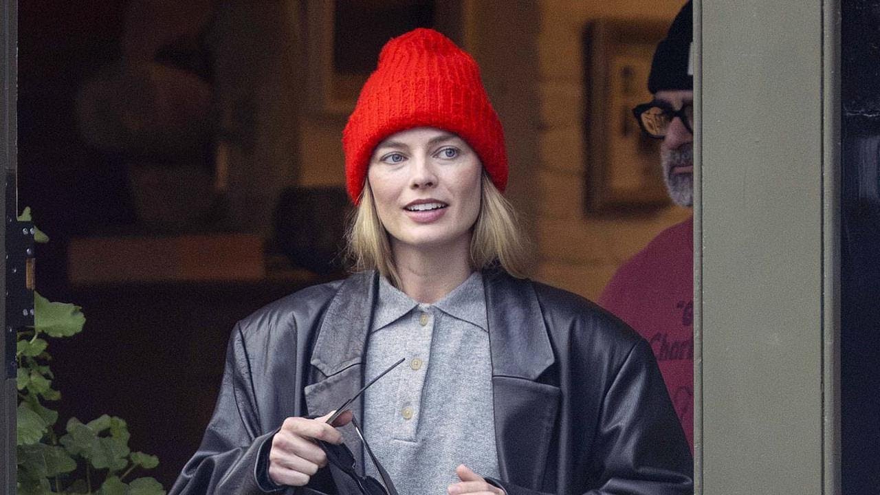 Margot Robbie’s Low-Key London Date: A Break From the Drama