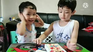 Playtime Operation Doctor Game unboxing screenshot 5