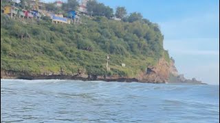 Makan Nasi Jagung + Sambal Teri di Pantai Baron — Nikmatnya Kebangetan!