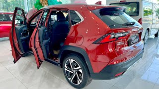 first look ! 2024 toyota yaris cross 1.5l - luxury small suv | red color