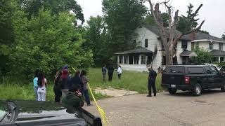 5 dead, including three children, in Flint house fire