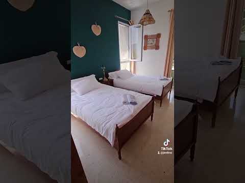 بيت بديعة في غوسطا كسروان   لبنان  كسروان غوسطا شاليه