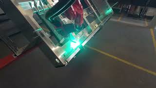 Welding of traffic sign cabinets
