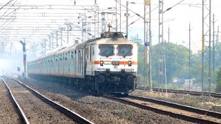 22914 Saharsa (SHC) - Bandra (BDTS) Humsafar Express with KYN WAP-7 (Ex-GZB) leaving Jabalpur
