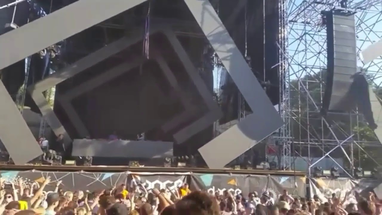 Watch Jamie Jones - Psycho Killer (Talking Heads) @ mts Dance Arena, Exit Festival 2017 on YouTube Watch Jamie Jones - Psycho Killer (Talking Heads) @ mts Dance Arena, Exit Festival 2017 on YouTube