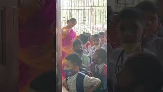 English medium screenshot 2