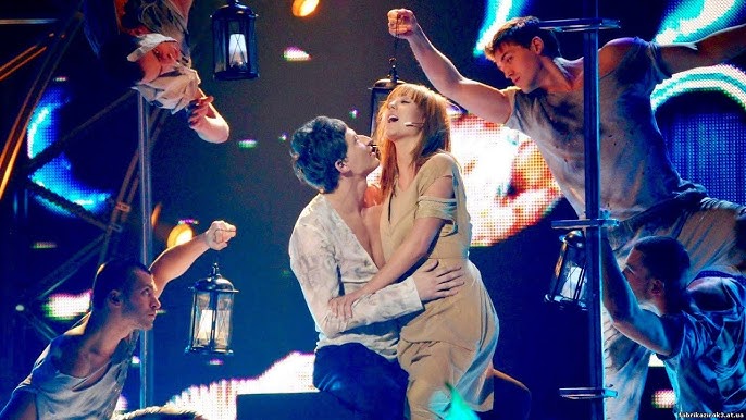 Қырынған кискалары бар жалаңаш қыздар Гузеева порно