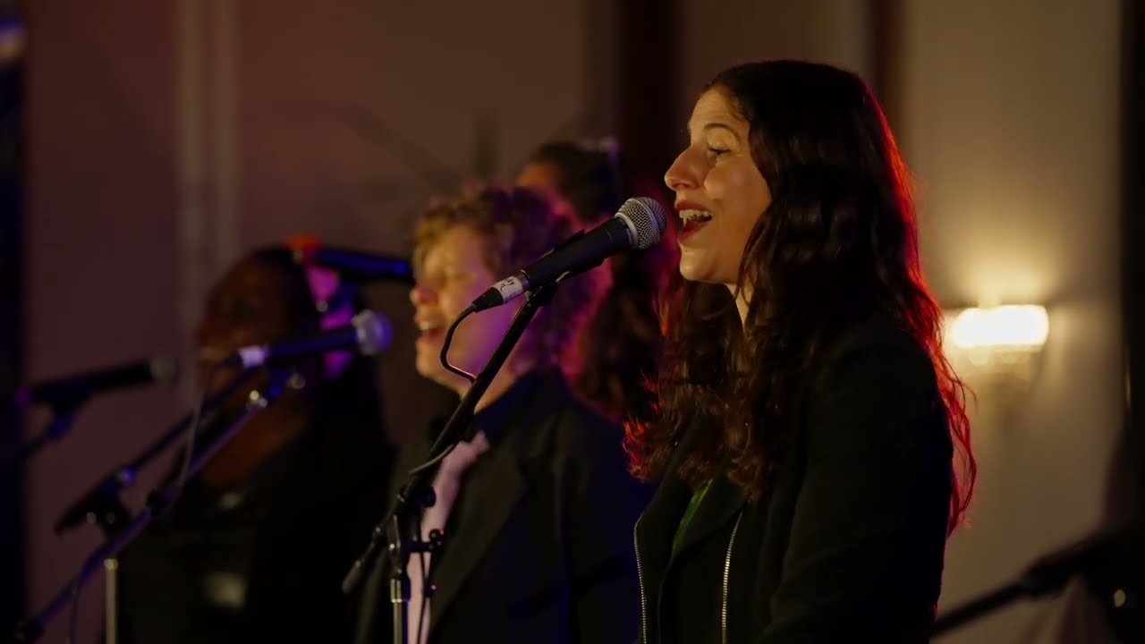 AV & The Inner City - Live at Blues Summit 10