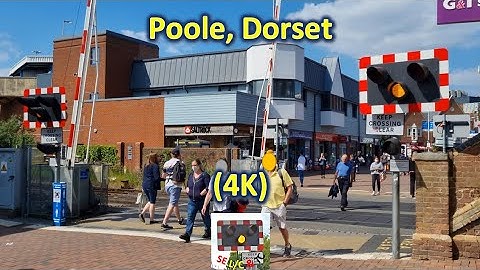 Poole (High Street) Level Crossing, Dorset