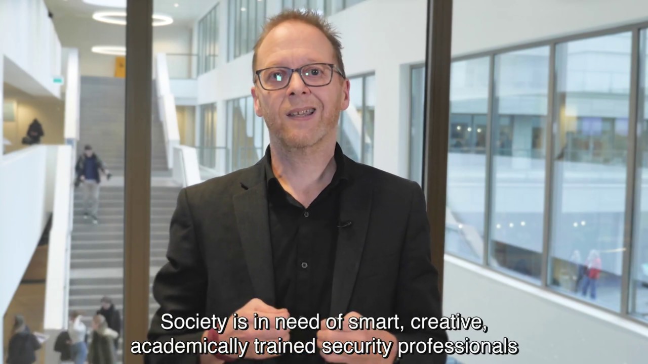 Crisis And Security Management Leiden