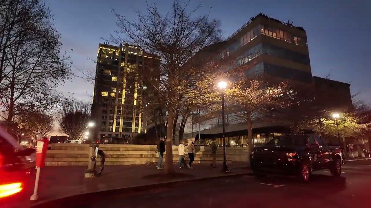 Asheville Downtown Broadway Stroll — Local Shops, Street Art & Mountain Charm - North Carolina