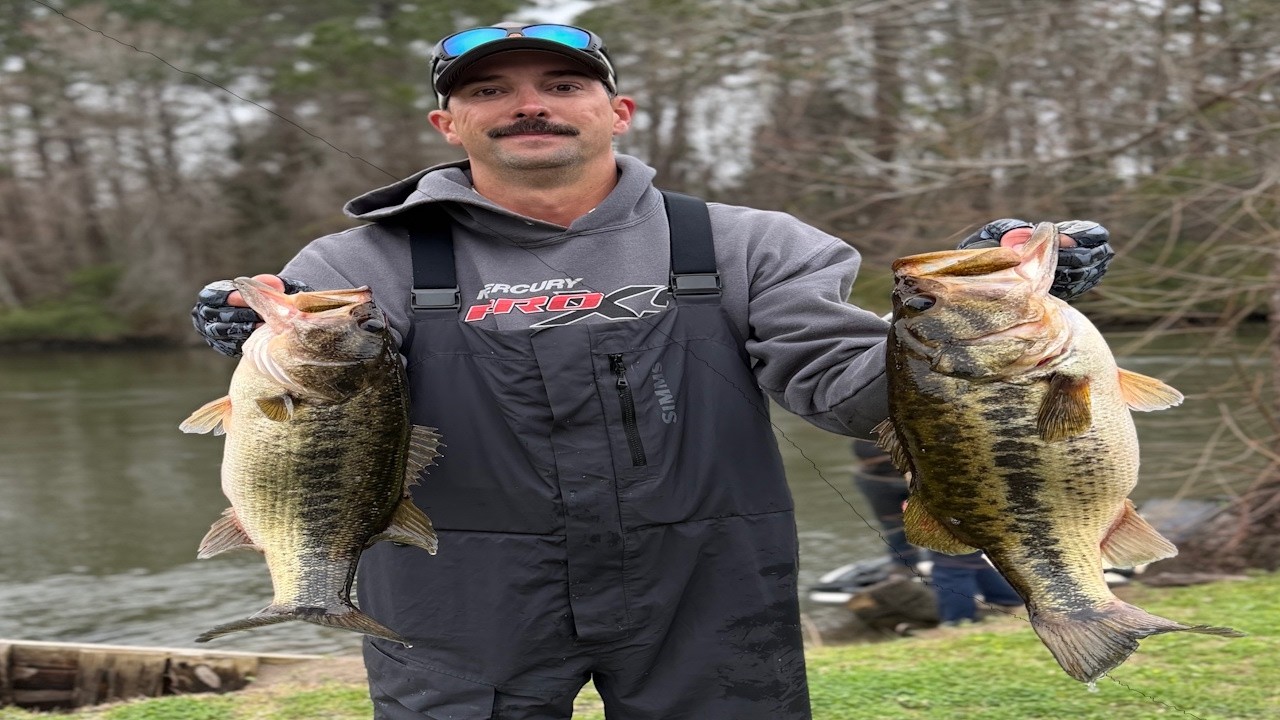 WON my first bass tournament AND weighed in over 20 pounds for the first time!!!