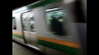 E233系5両＋E231系10両　東京行き（本来なら籠原行き）　品川駅発車　20160316