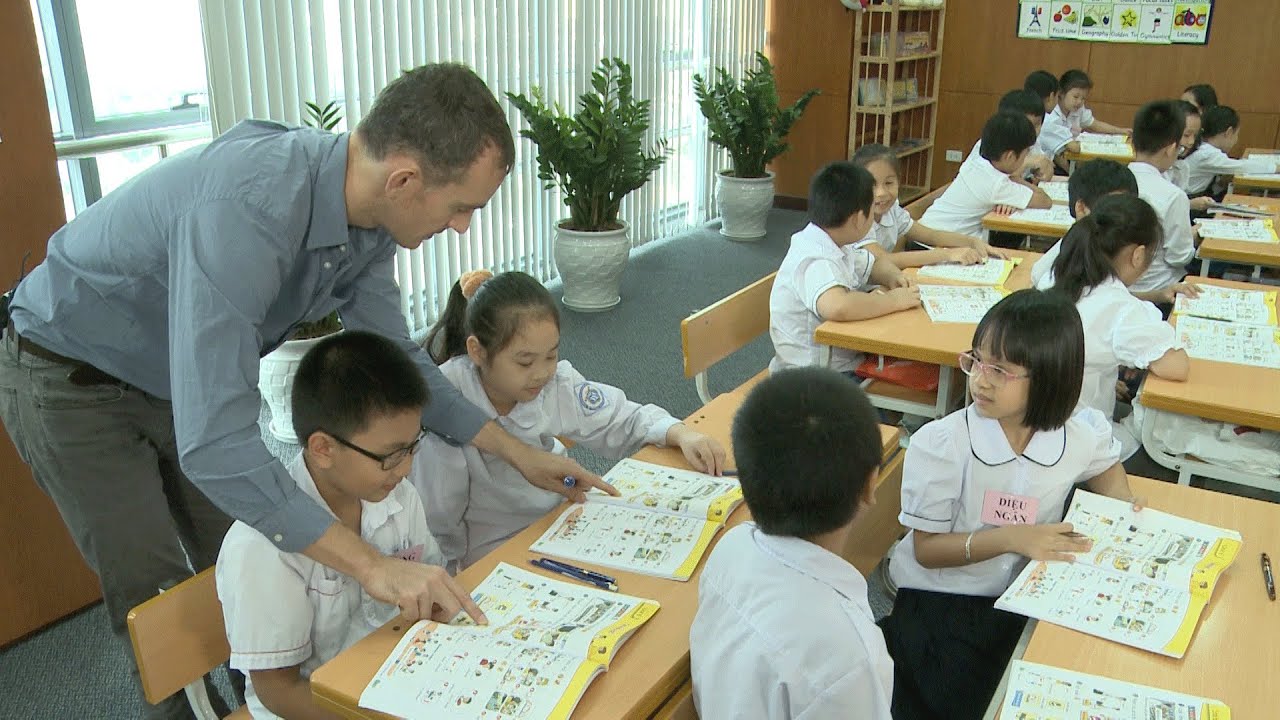 TIẾNG ANH THÍ ĐIỂM - Demo tiết giảng mẫu Tiếng Anh 3 Tập 1 : Tiết 3/ Unit 6/ Lesson 3