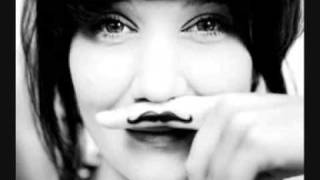 Brigitte Bardot - Moi Je Joue