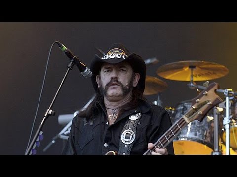 Lemmy Kilmister Toprağa Verildi