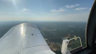 Piper Cherokee 140 Cockpit View