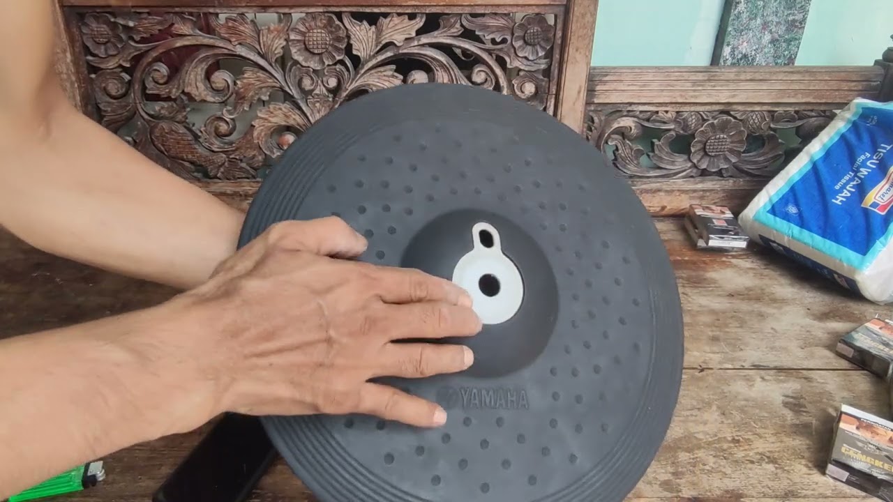 Replacing rubber pad patchment yamaha RHH135 and PCY135 swapped