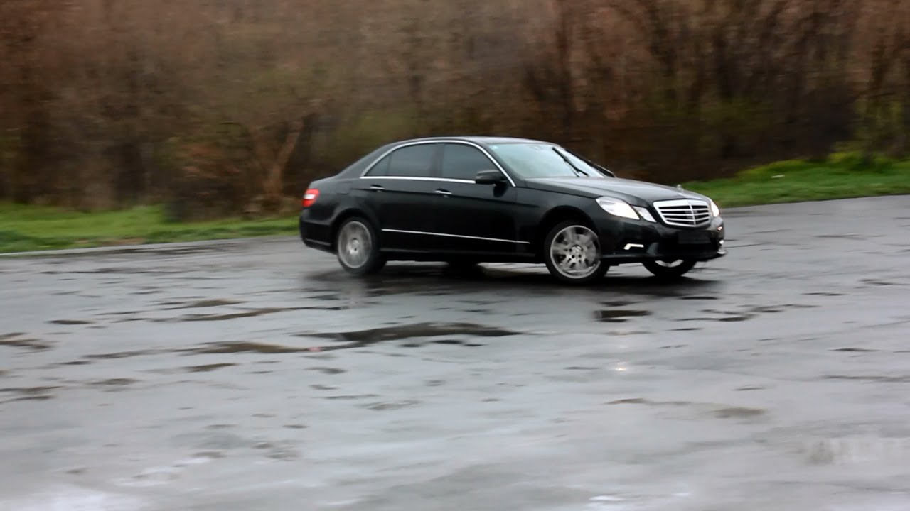 Mercedes E500 drift drift YouTube