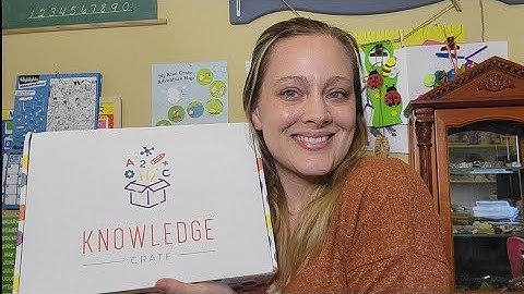 Fall Knowledge Crate unboxing!