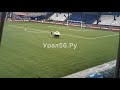 Во время футбольного матча «Оренбург» — «Волгарь»на поле выбежал болельщик