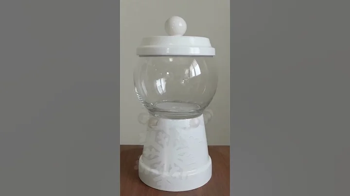 Cutest candy jar with dollar store supplies! #diychristmasdecor #dollarstorechristmas