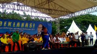 Inul ngebor MAUMERE saat pendeklarasian Paket Victory-Joss!!!