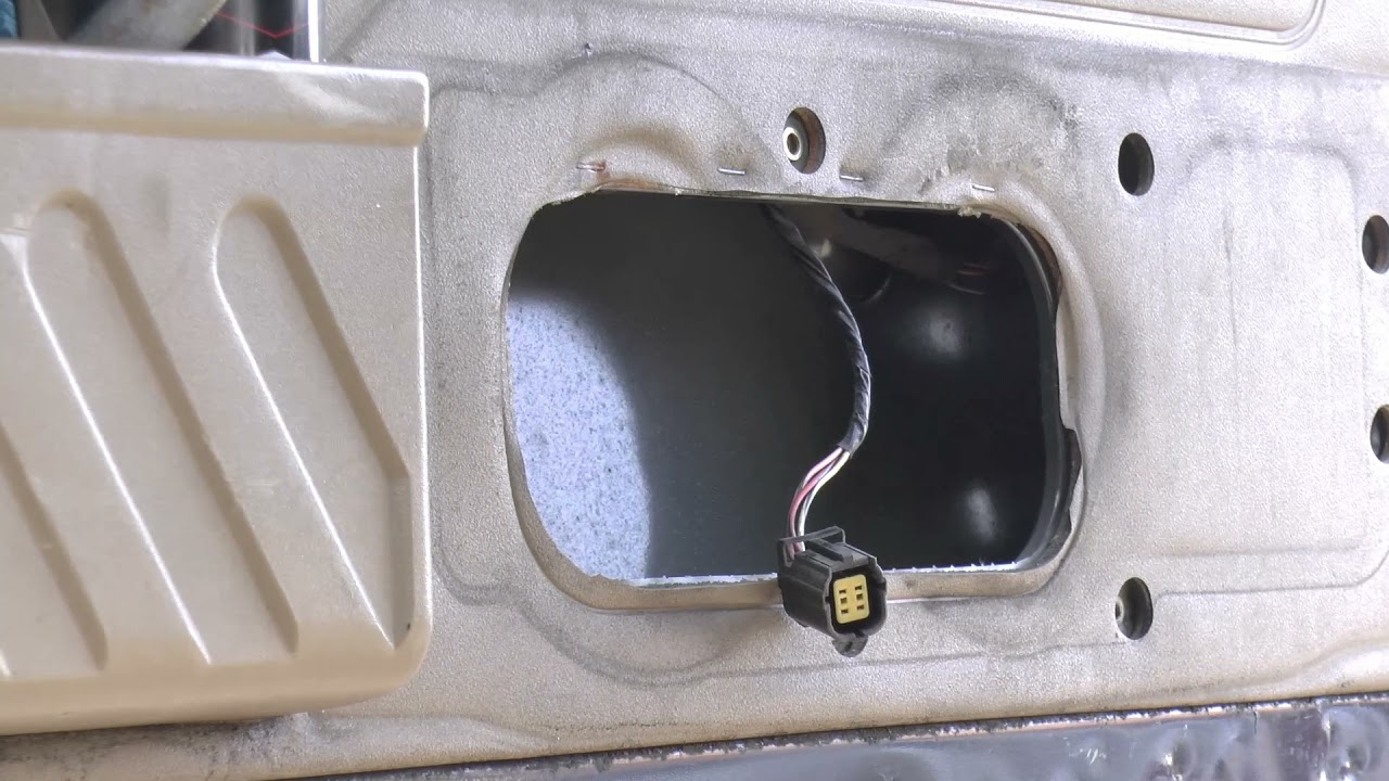 'Jugs' Rear Cargo Door Speakers!
