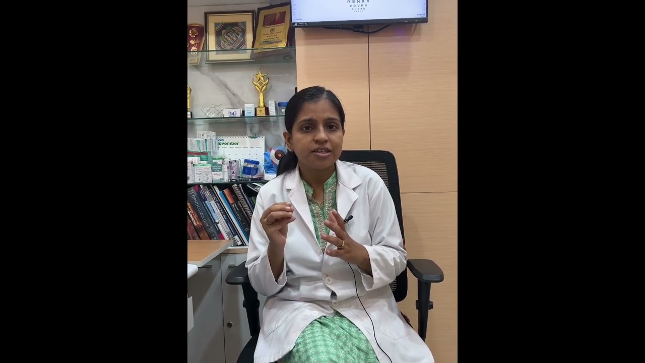 Floaters in Eye | Seeing black spot moving | Total Eye Care Kolkata