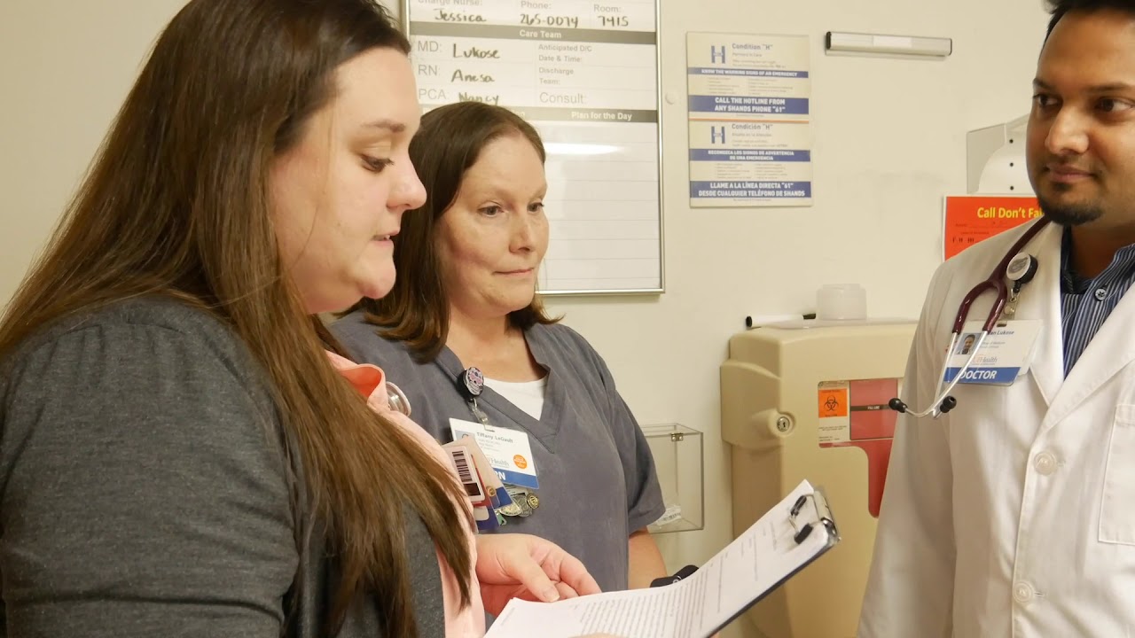 Hospitalist Interprofessional Rounds - YouTube