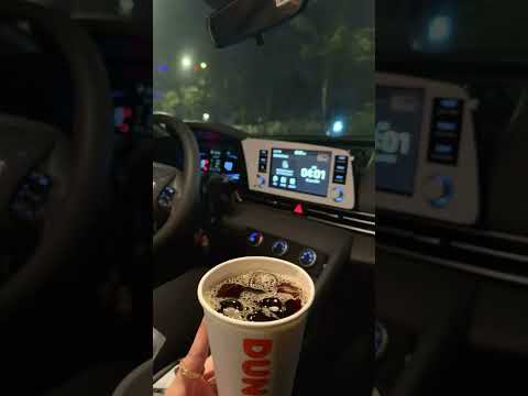 مابتضر القهوة عالرصيف موهيك