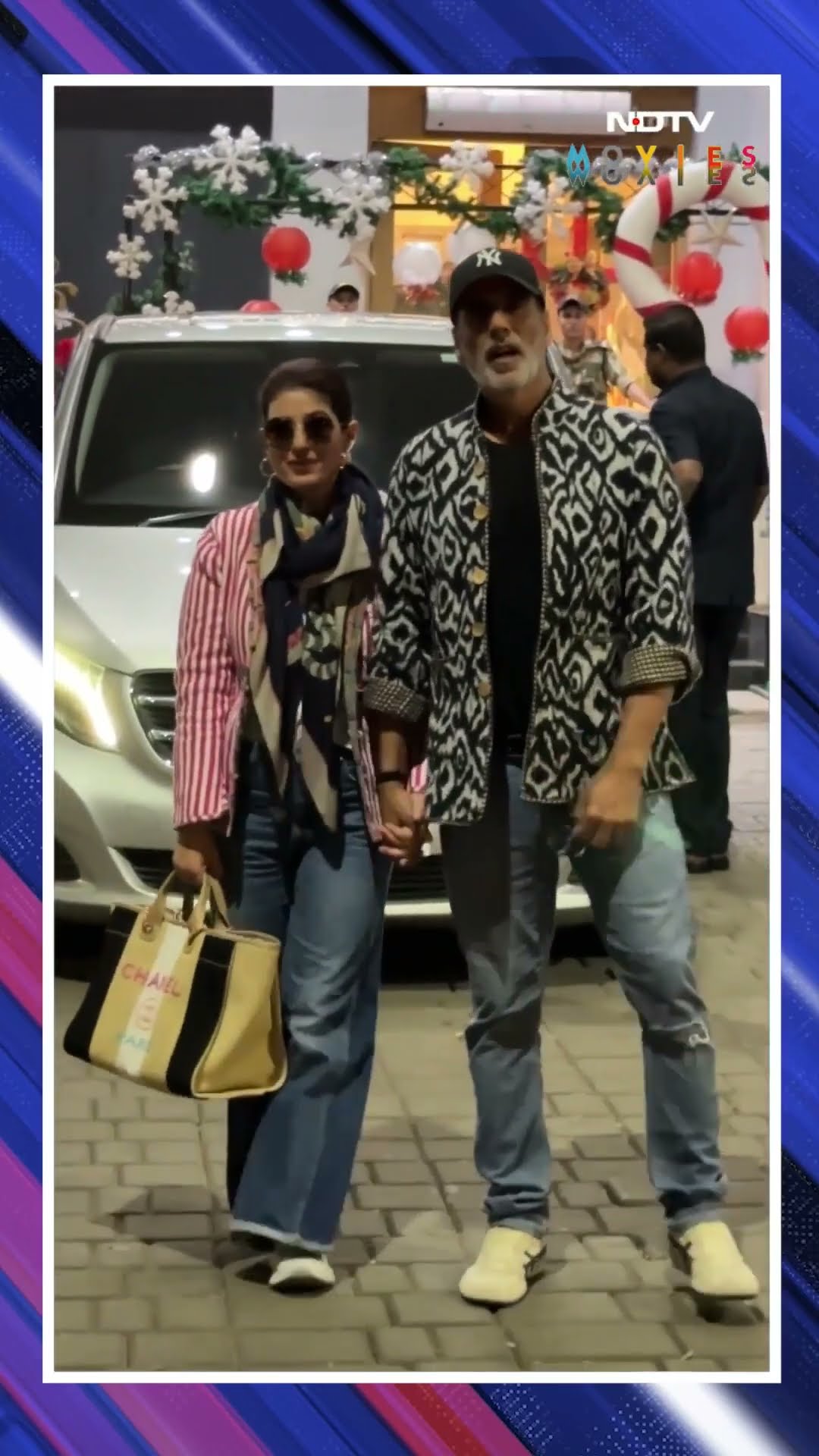 Akshay Kumar, Along With Twinkle Khanna, Wishes Paps Happy New Year