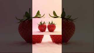 Strawberries Hug in a Perfect Loop | Kawaii Animation & Soft Vibes screenshot 3