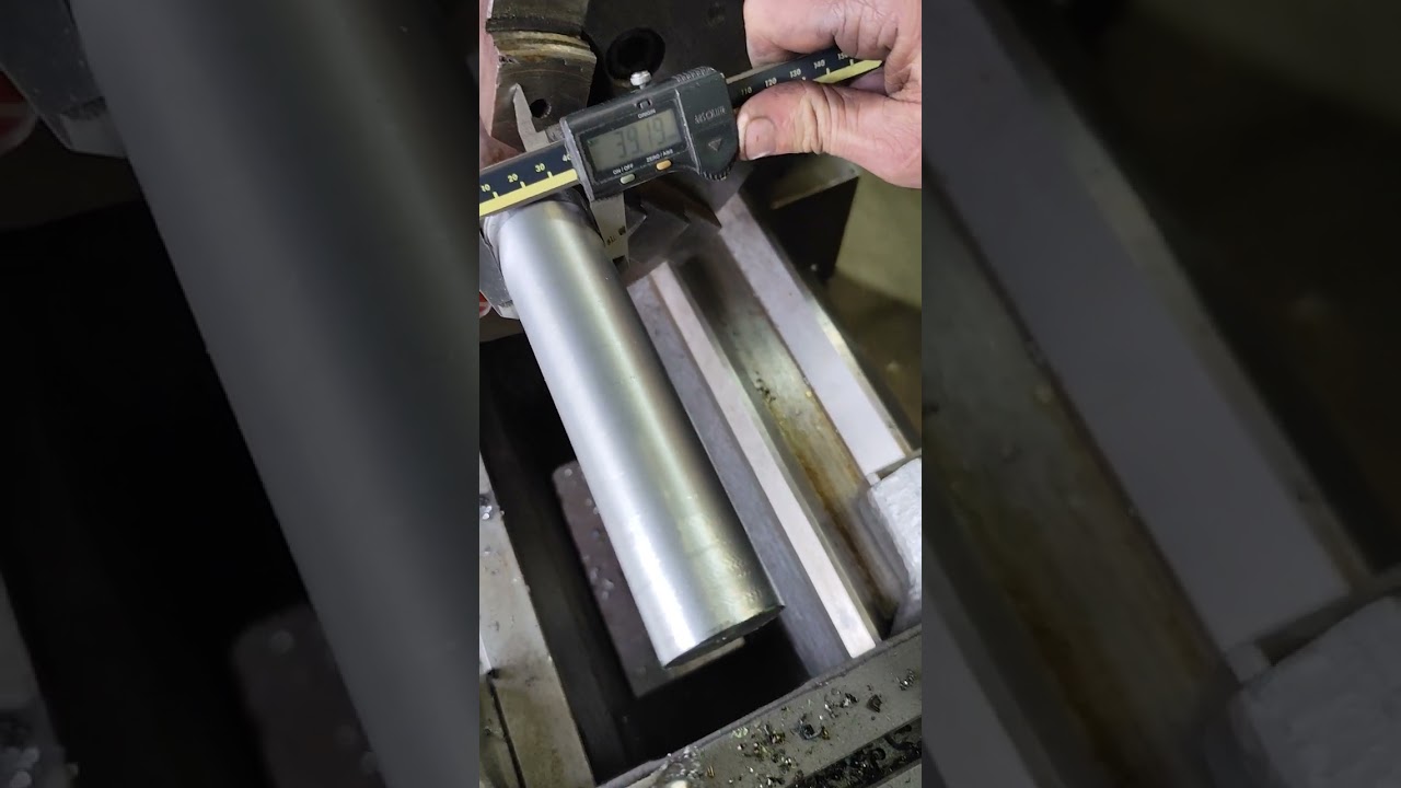 Tokarka Tur 50 x 1000 100 cm praca tokarki MMM Maszyny Małysa Maków Podhalański 4650 Tud Tuj