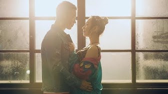 撥接 - Julia Wu 吳卓源｜Official Music Video